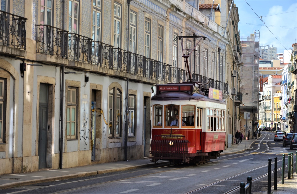 tramwaj w lizbonie_zbierajsie