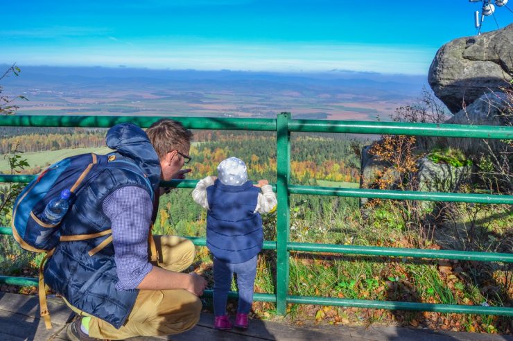 co zabrać na górska wycieczkę z dzieckiem (3)