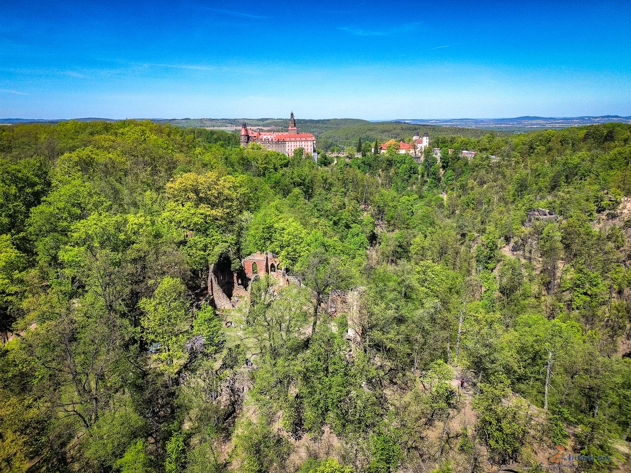 ksiazanski-park-krajobrazowy-zamek-cisy-zamek-ksiaz-centrumrowerowe-oxfeld (4)