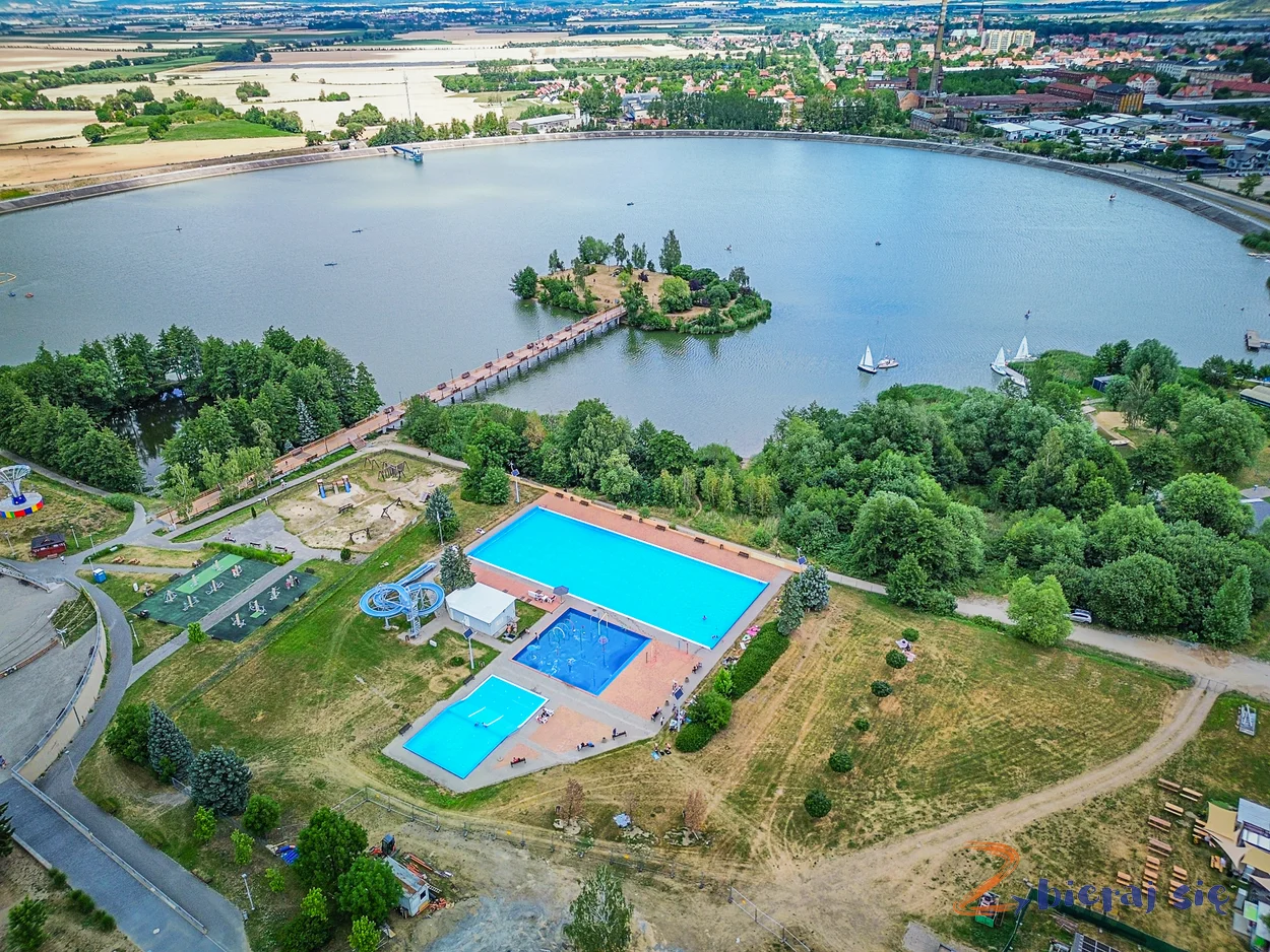 DolnySLask_Czas_Dla_rodziny_Jezioro_bielawskie_Basen